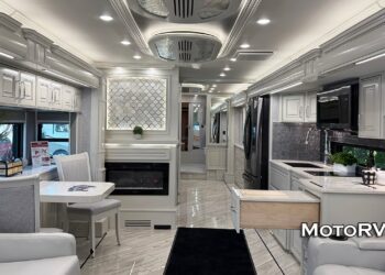2026 American Coach Dream 42Q Class A Luxury Motorhome