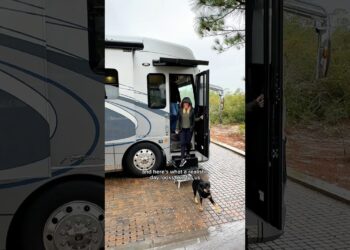 Realistic day living in an RV on a rainy day ⛈️ #rvlife #motorhome #nomad