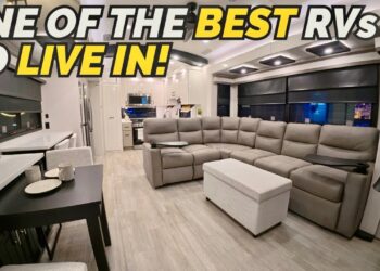 One of the BEST RVs in the world to live in full time, MASSIVE & LOADED 2026 Jayco Pinnacle 38FBRK