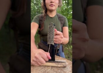 Her Survival skills will Fry 🔪 #camping #survival #bushcraft #outdoors #lifehack