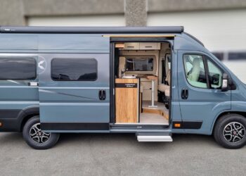 New Best Luxury Campervan has an Incredible Bathroom and 9-speed Automatic Transmission Karmann 2024