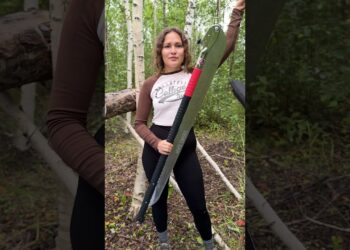 This is the Biggest SAW in the World 😱🪚 #camping #survival #bushcraft #outdoors #lifehack