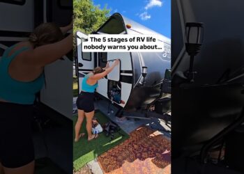 The 5 Stages of Full-Time RV Life #rvlife #fulltimervliving